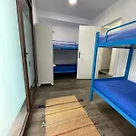 Vagabond Vieiras Beds & Communal Dinner Included Le-210 *