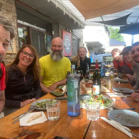 Vagabond Vieiras Beds & Communal Dinner Included Le-210 La Portela de Valcarce