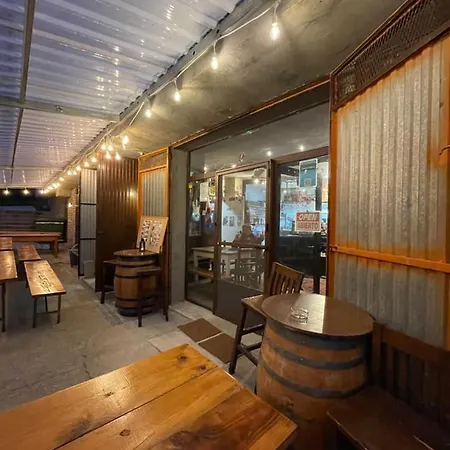 Vagabond Vieiras Beds & Communal Dinner Included Le-210