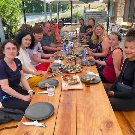 Vagabond Vieiras Beds & Communal Dinner Included Le-210 *