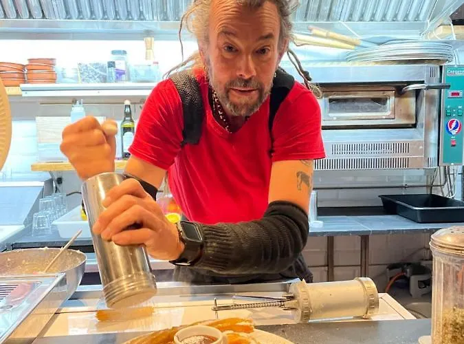 Vandrerhjem Vagabond Vieiras Beds & Communal Dinner Included Le-210