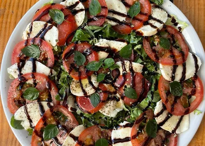 Vagabond Vieiras Beds & Communal Dinner Included Le-210 La Portela de Valcarce